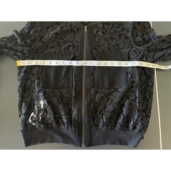 BCBGMAXAZRIA Women's Black Lace Bomber Jacket Size M Long Sleeve Zip Front - Picture 8 of 9